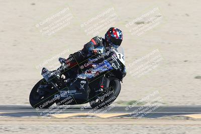 media/Oct-05-2025-CVMA (Sun) [[beeef4f201]]/Race 13-Formula 40 Open/